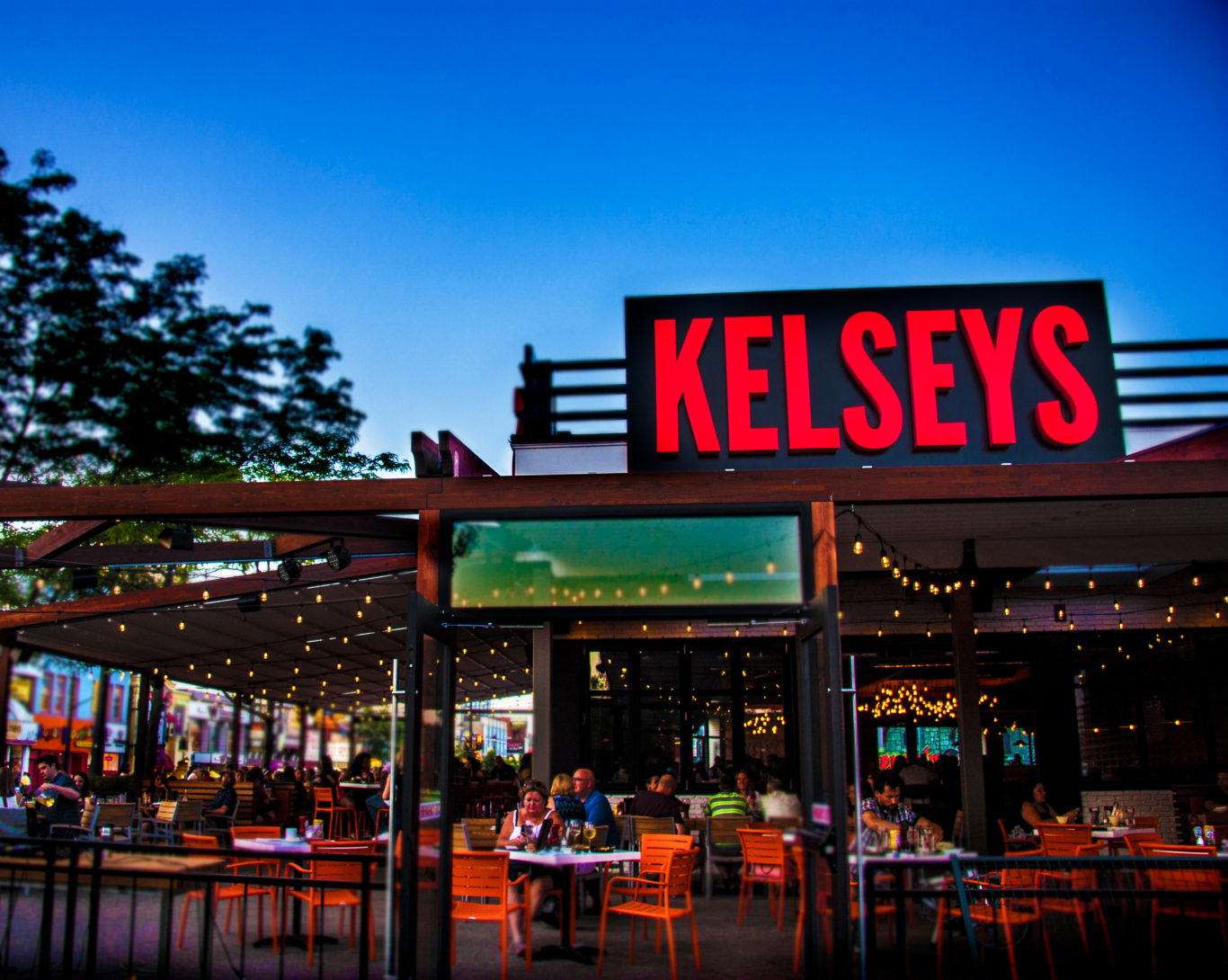 KELSEYS Patio Evening