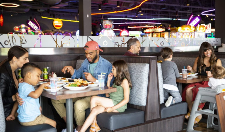 Family-Friendly Restaurants to Please the Pickiest Eaters in Clifton Hill