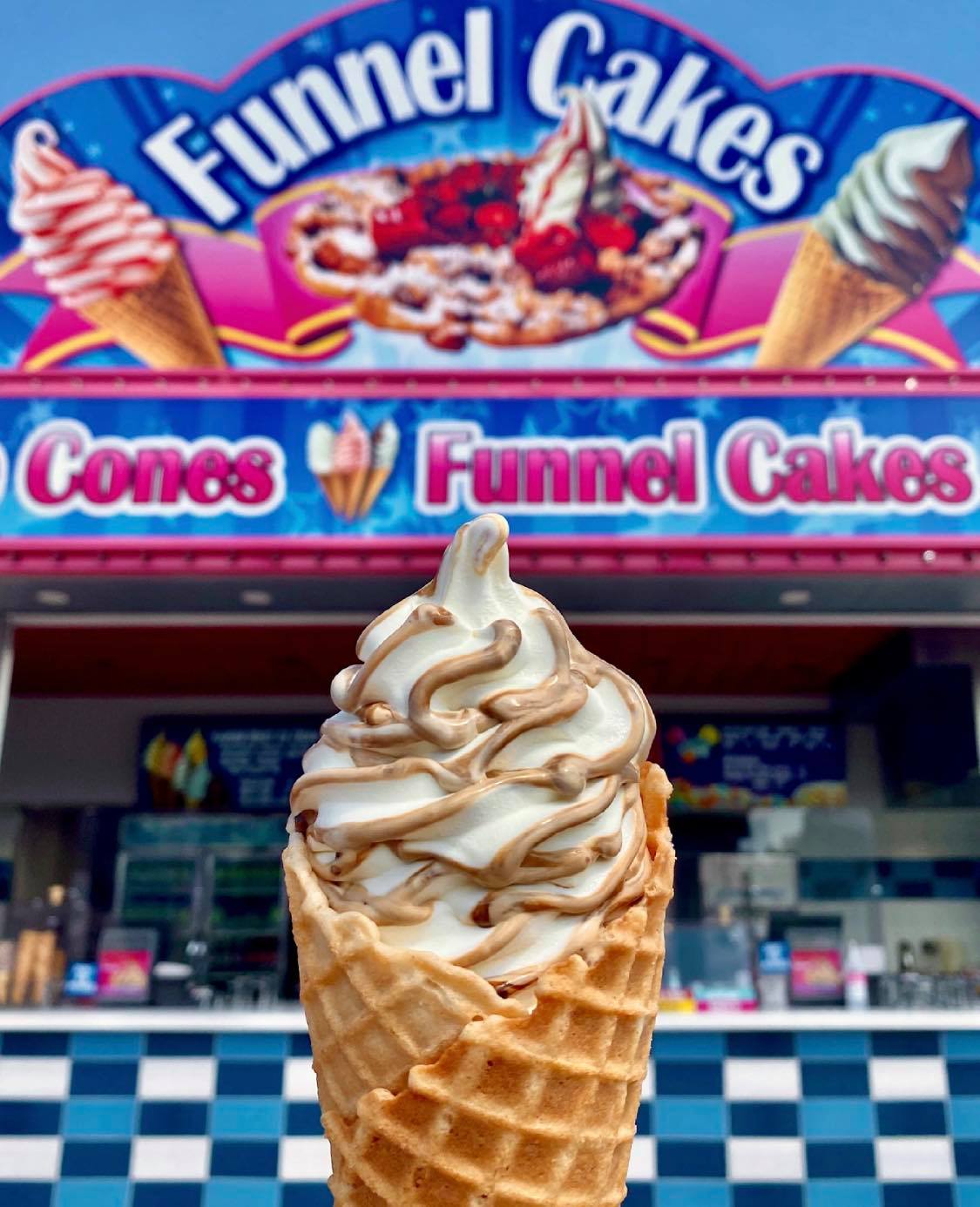 5 Best Places To Go For Ice Cream In Niagara - Clifton Hill Blog