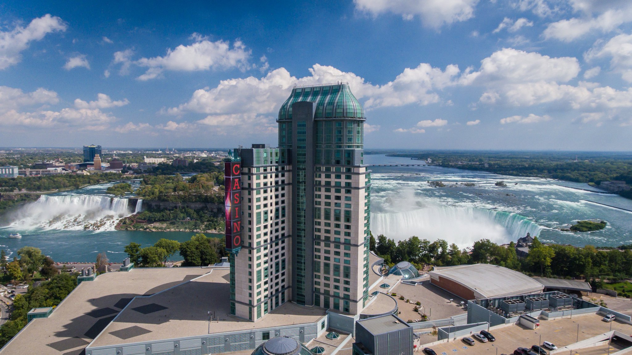 Sleep Cheap Has Arrived in Niagara Falls, Canada!