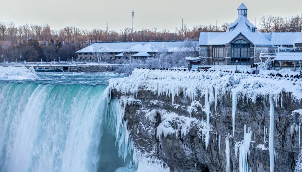 Niagara Falls Winter