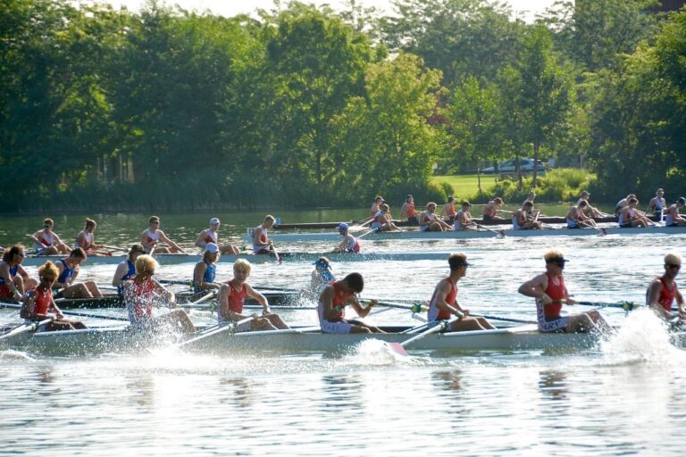 Henley Race Finish Crews