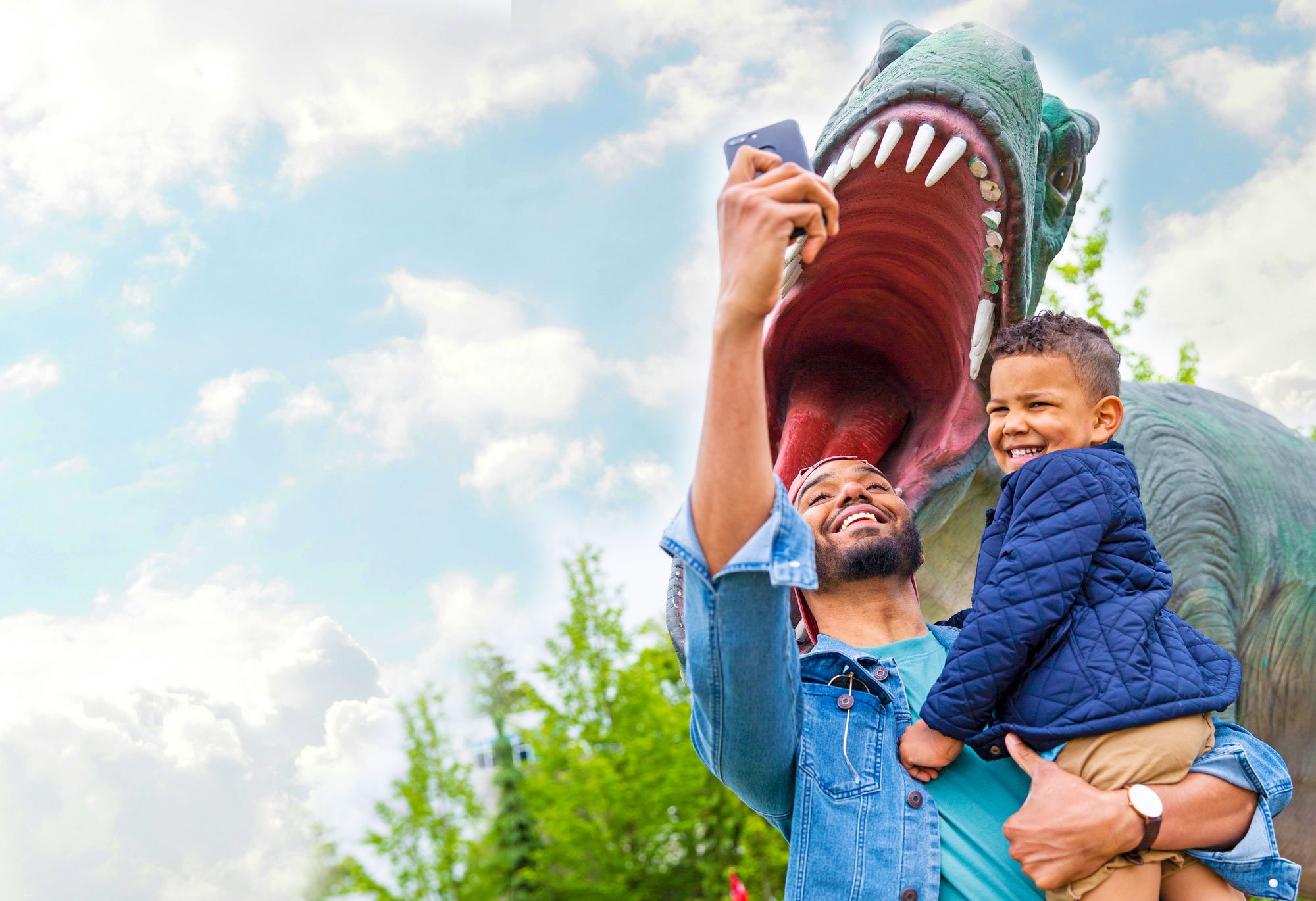 dino kid selfie